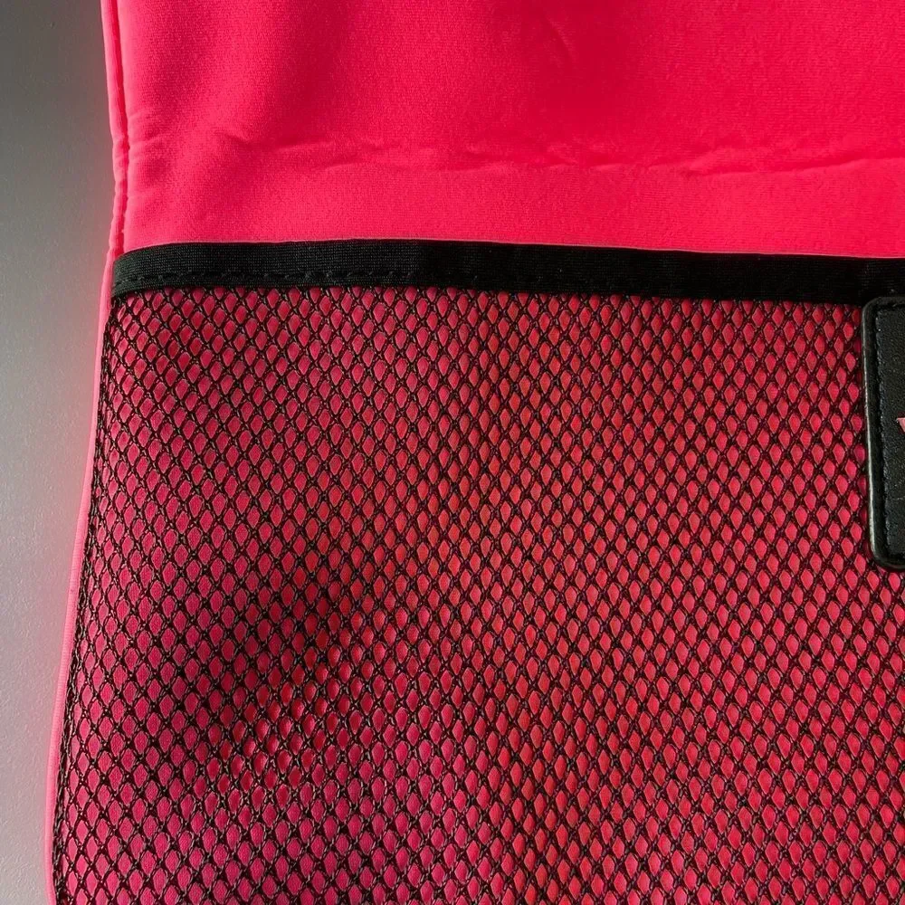 NWOT Victoria’s Secret neoprene Hot pink bucket backpack. - Picture 3 of 7